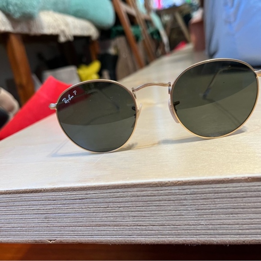 Polarized round Raybans - Picture 4 of 5